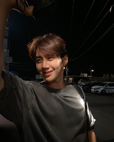 Thumbnail of p-cupjwnqbyqc-77ab8e7e9c144e2d 2