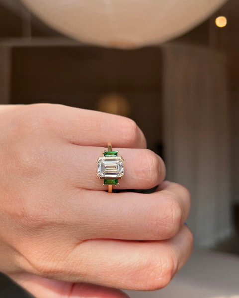 Thumbnail of p-dabmrgbow8w-77c09618943d43d9 6