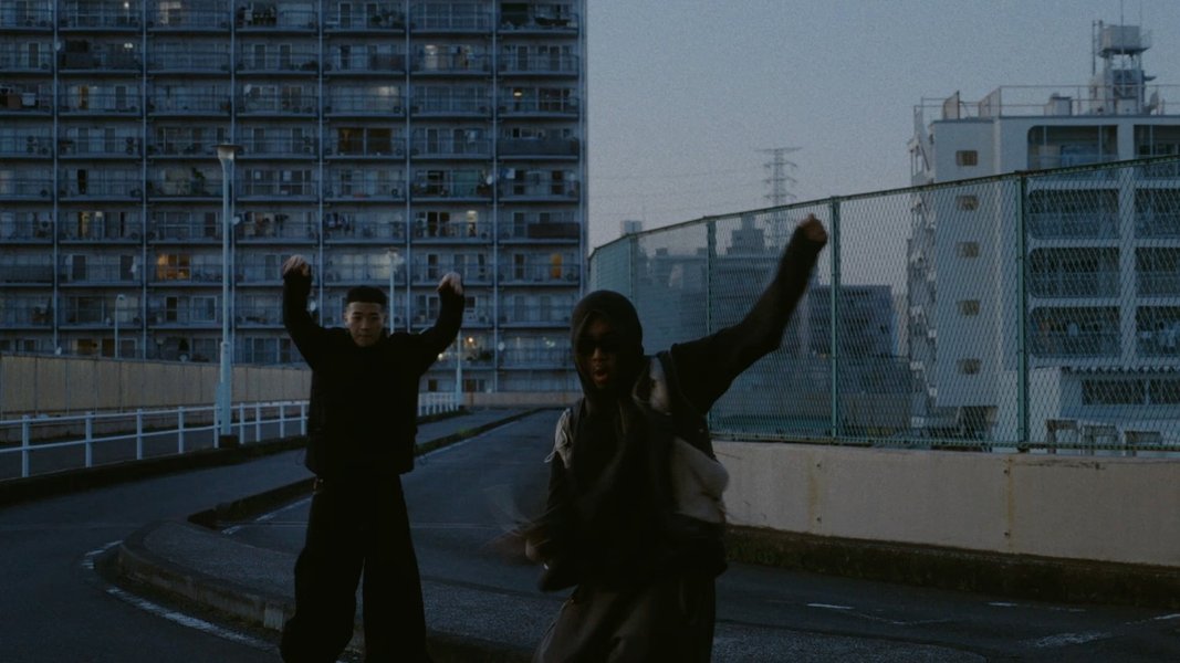 Thumbnail of p-ctwjndcpj76-77c5bbcb51bf4a80 1