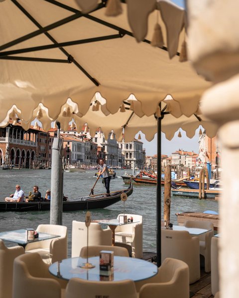 Thumbnail of p-cj12pokuwjy-77e7ed4968904877 2