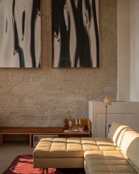 Thumbnail of p-cj12pokuwjy-77e7ed4968904877 3