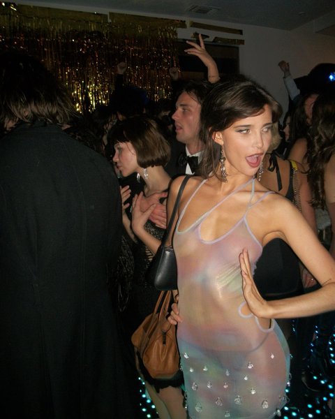 Thumbnail of p-cm49twfv8ly-77f4fc7356244193 0