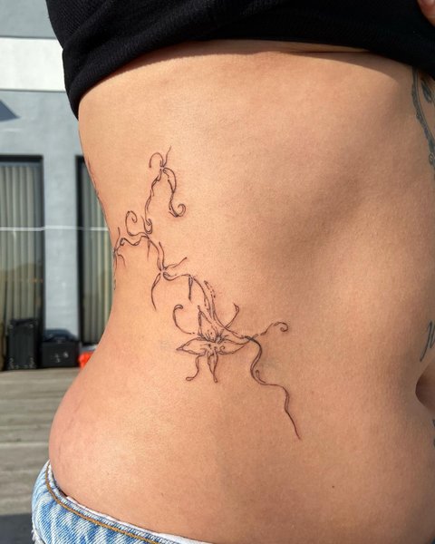 Thumbnail of c0u7n-lyrrg-793c13ade6184bca 2