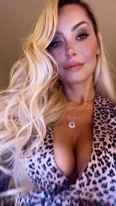 Thumbnail of www-x-com-alinarudge-status-1836979803481686497-7a0f3be79ba243a0