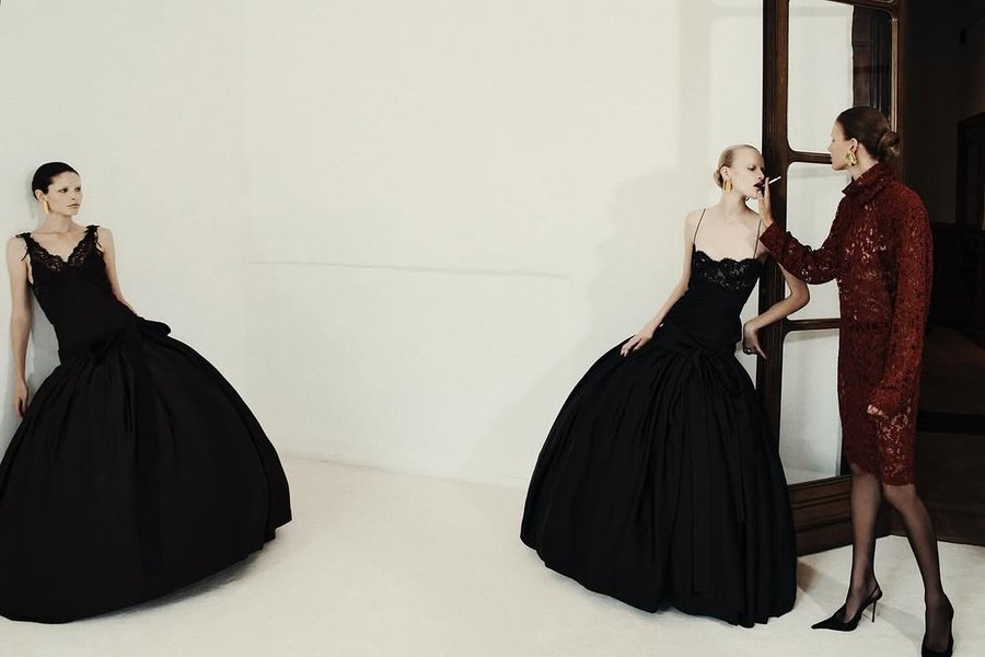 Thumbnail of www-instagram-com-p-dqwumerdc-e-img-index-1 3