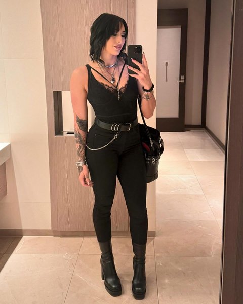 Thumbnail of p-c3oqahtpbxe-7aa88bfff8ae4c59 0