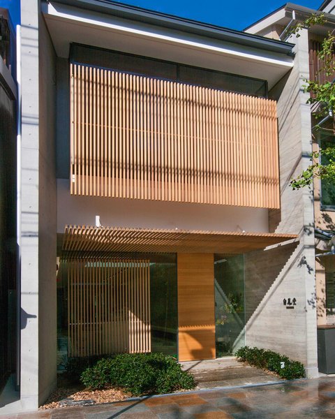 Thumbnail of co23ehuta-v-7af4e22825c14533 0