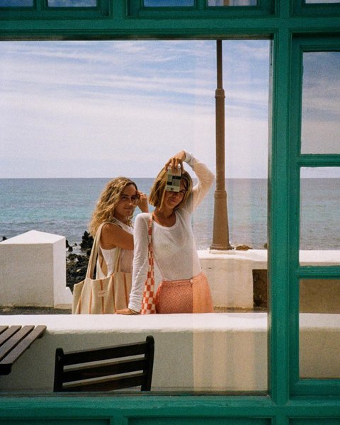 Thumbnail of cmha-flo7ml-7bf636d680374990 5