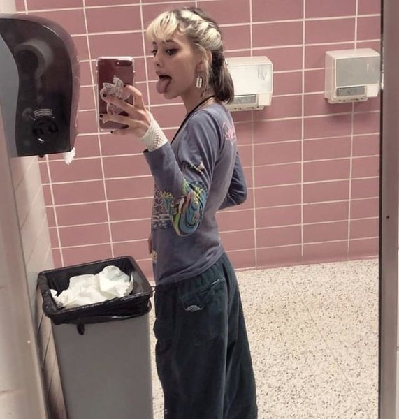 Thumbnail of p-ci3fsa9nspb-7c216bb22e354583 1