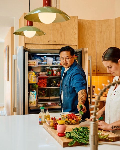 Thumbnail of p-dmitu8prw7g-7c3607f6e1034d45 2