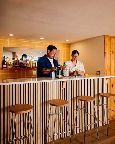 Thumbnail of p-dmitu8prw7g-7c3607f6e1034d45 7