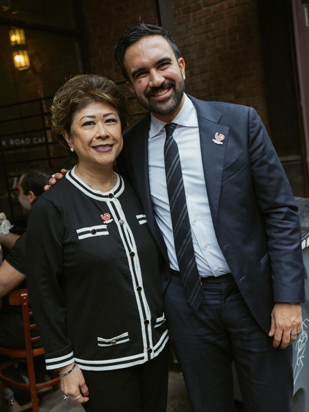 Thumbnail of p-dpwiajvjuik-7fe19f3f466d475f 4