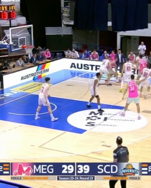 Thumbnail of p-c8rux06mkiy-81c656f2eadd4039 3