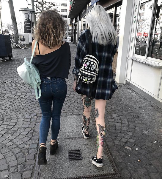 Thumbnail of p-bhuh83sf3ur-8365ae438c514321 0