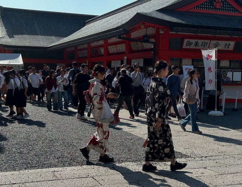 Thumbnail of djjr4rhjh-k-8403c80a83874be4 12