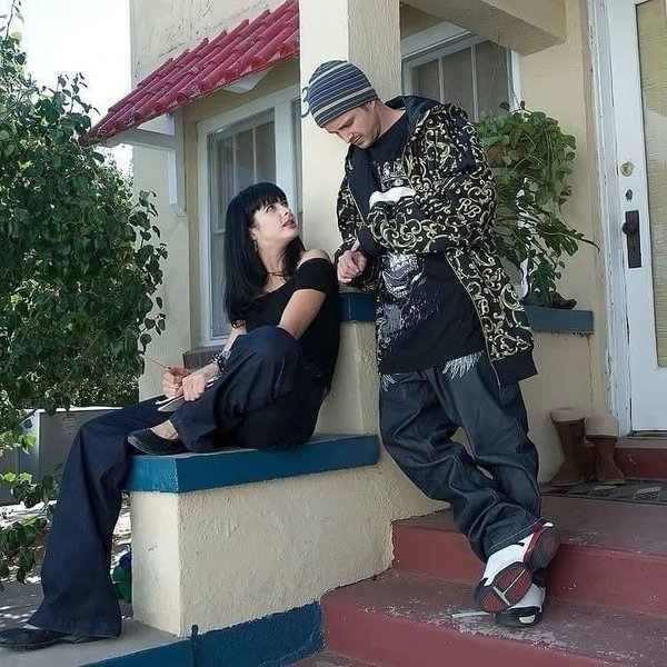 Thumbnail of p-dm3mlngmdqf-8580edcfc6e9434d 3