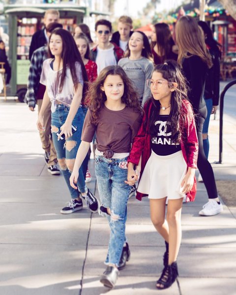 Thumbnail of p-benrdlqgf0r-8601a19ba05c441c 0