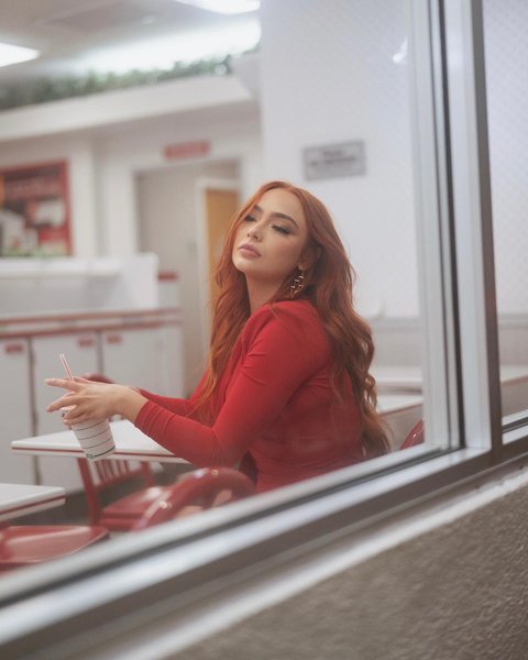 Thumbnail of p-cthasrwvuzm-86442bd6e8eb4a29 7