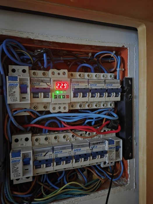 Thumbnail of www-x-com-mesch-status-1983531259058876743-872e6ece1aec41b4