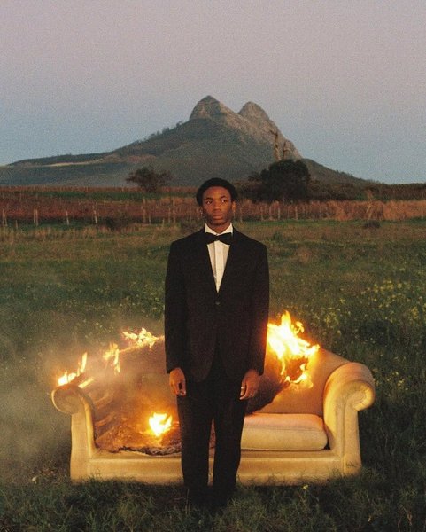 Thumbnail of www-instagram-com-p-ddmnschymgn-img-index-1 0