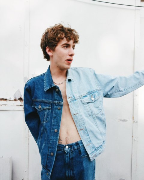 Thumbnail of p-cplhrvrn5nb-887803b63ab14481 0