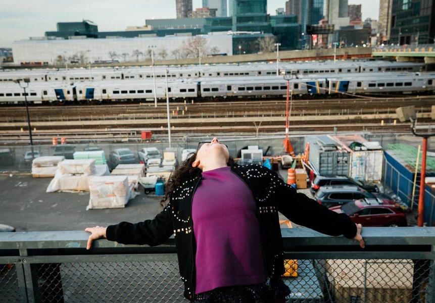 Thumbnail of p-ccyxzowumfo-887d0ea94b21414f 3