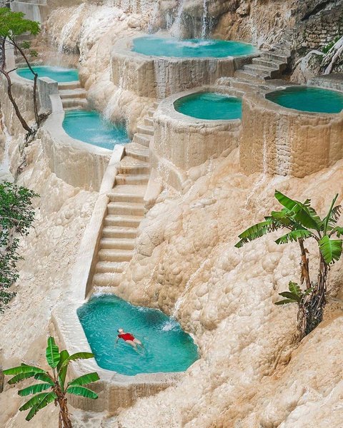 Thumbnail of p-bydmqsoiwwa-88fe87f8bd5e40fb 0