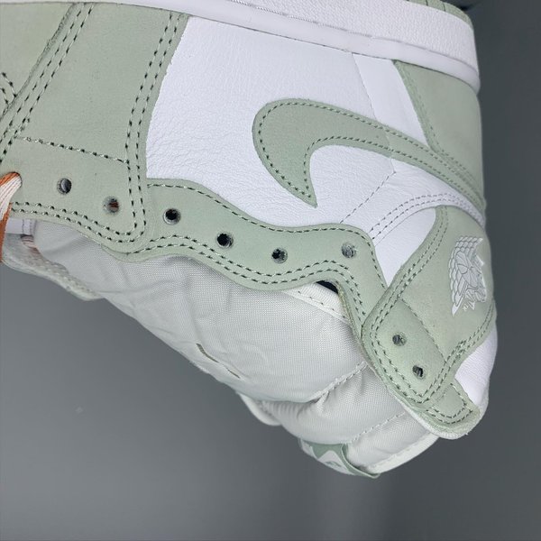 Thumbnail of p-curmlptazlo-89dbb61e0ade4aed 3