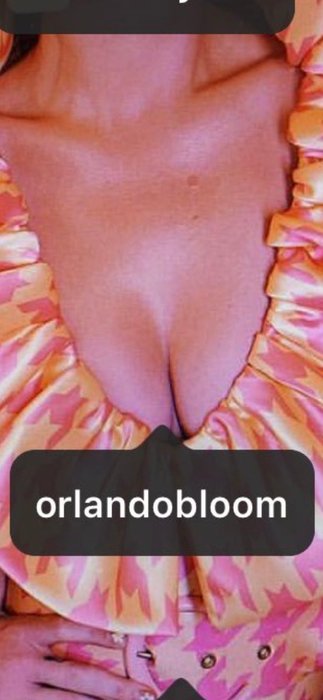 Thumbnail of www-x-com-perrygagaswifty-status-1114247862899040257-8a049bb9b3ee47d1