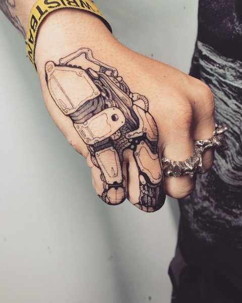 Thumbnail of b-incolbazi-8a1a8dafa4374f29 3