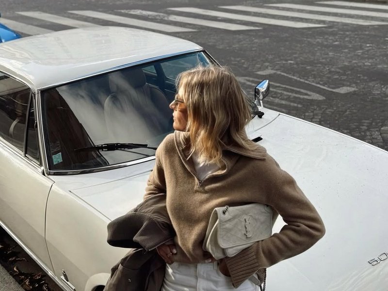 Thumbnail of instagram-8a3d75bb2e4f4620 6