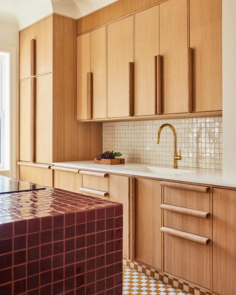 Thumbnail of p-cfjlyxduhuy-8a70daee030a4230 0