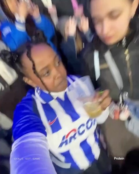 Thumbnail of dogw-3ujjxs-8b32988a1e4a4046 4