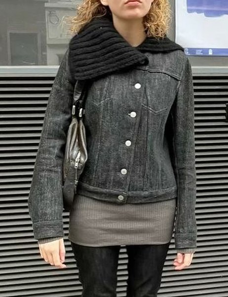 Thumbnail of p-dqkqjcqddfp-8bcf8c6321e7466c 6