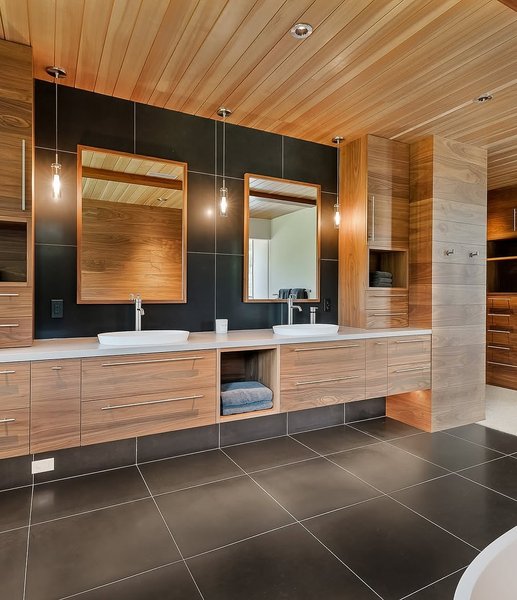 Thumbnail of p-dnmmobsqacm-8bdf0738d6874a60 7