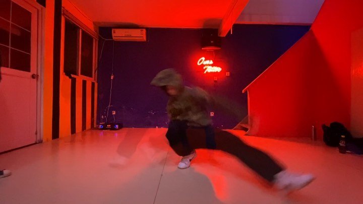 Thumbnail of b53ru-wb5aa-8c57ec3c6ddb47a7 1