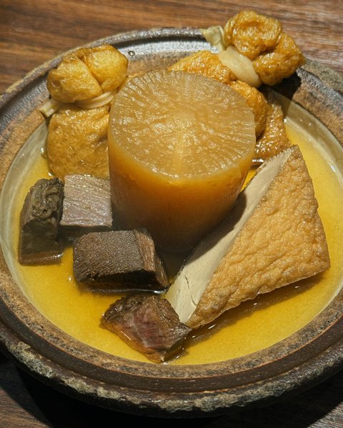 Thumbnail of p-c25iarjsxri-8d23d8e8cc104580 1