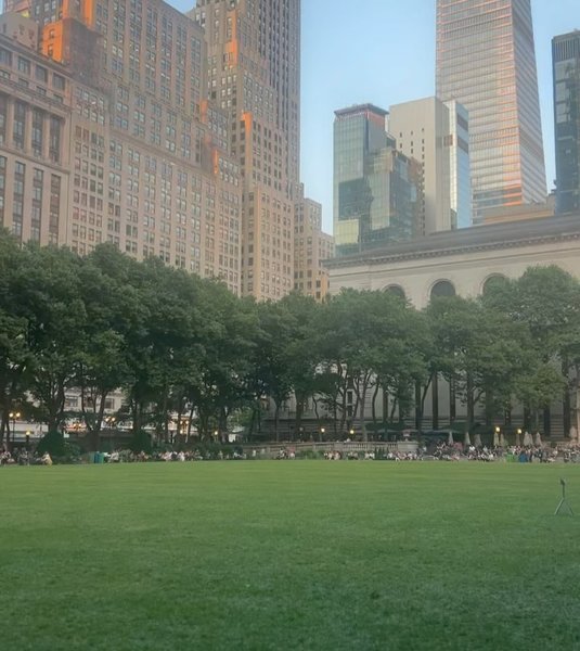 Thumbnail of p-c8yo88tydhi-8f672a991a314f14 3