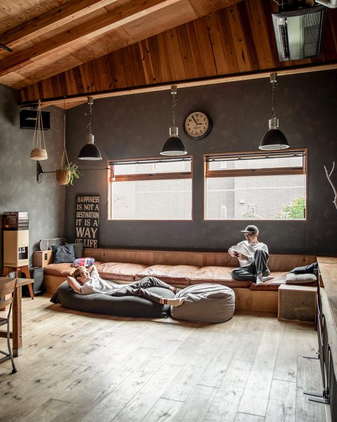 Thumbnail of p-dbucg7yhj6b-8f713992ccee4bb9 0