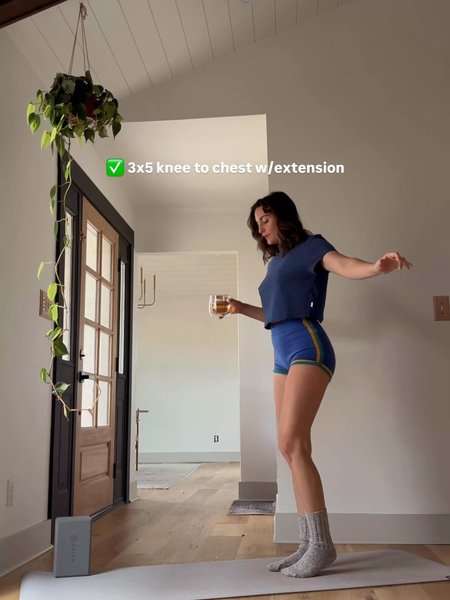 Thumbnail of p-dq6vw7gafof-8fc5a5b9e8064bd4 4