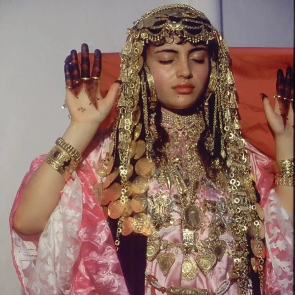 Thumbnail of p-dicjn1rn2gk-91c88489077b4564 1