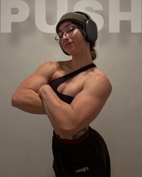 Thumbnail of p-czpghj6y1bn-923e4633f4d34962 0