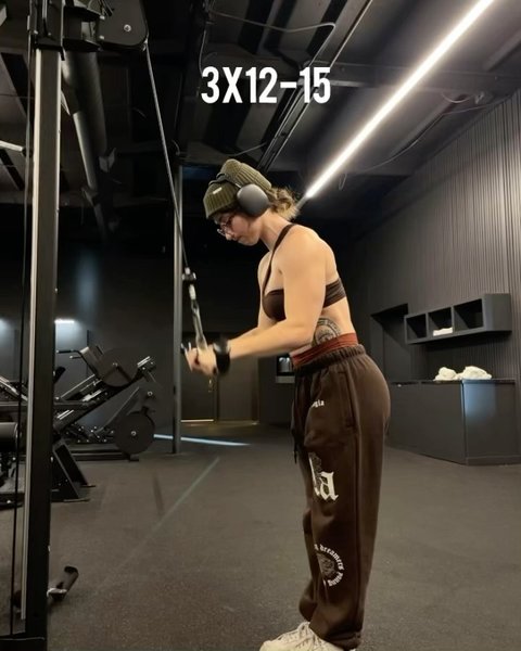 Thumbnail of p-czpghj6y1bn-923e4633f4d34962 5