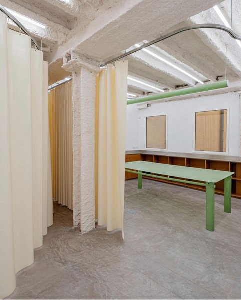 Thumbnail of c6-qd38mnfp-925a6ed610db44c9 7