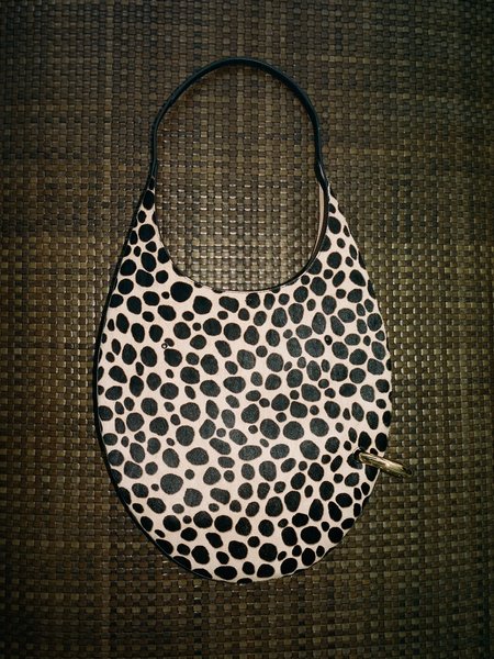 Thumbnail of www-instagram-com-p-dnyynorypcd-img-index-5 1