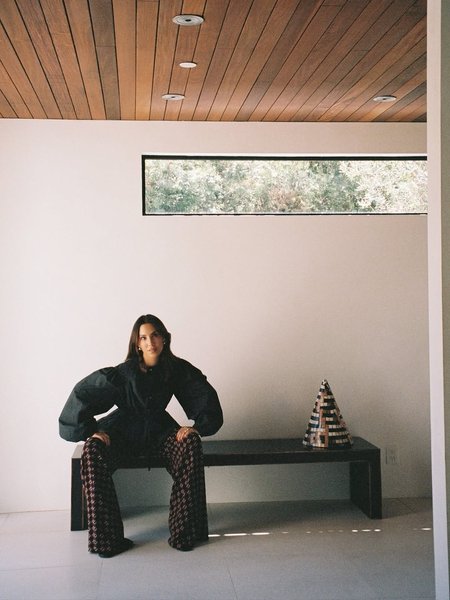 Thumbnail of www-instagram-com-p-dnyynorypcd-img-index-5 2