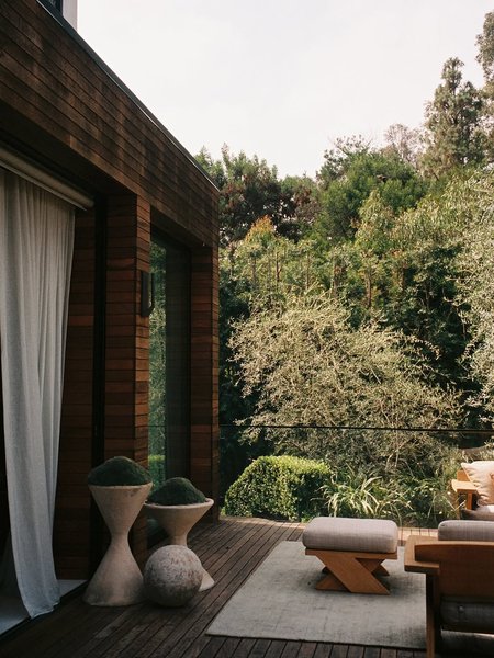 Thumbnail of www-instagram-com-p-dnyynorypcd-img-index-5 4