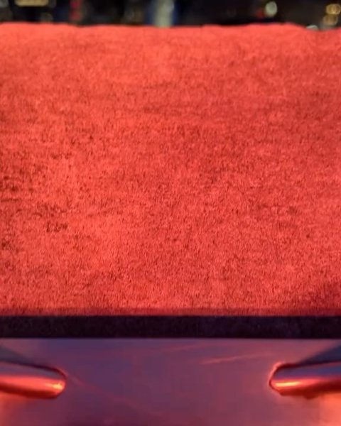 Thumbnail of c2q4xf-ins-938598aee54f4682 4