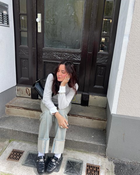 Thumbnail of p-c5d1tnmishb-949b6871e34f49f3 5