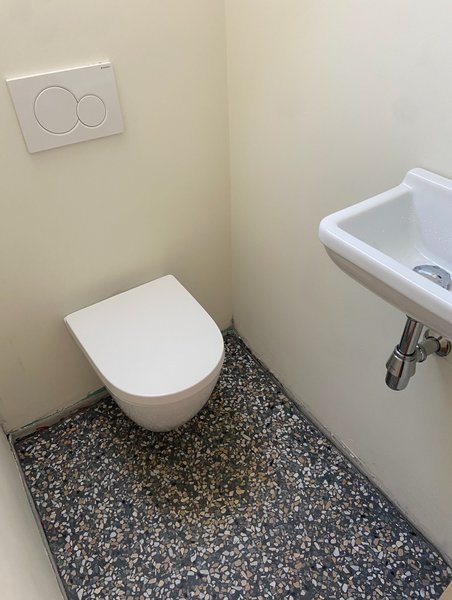 Thumbnail of p-dngdvrdssgw-9506e5305c6849b2 3